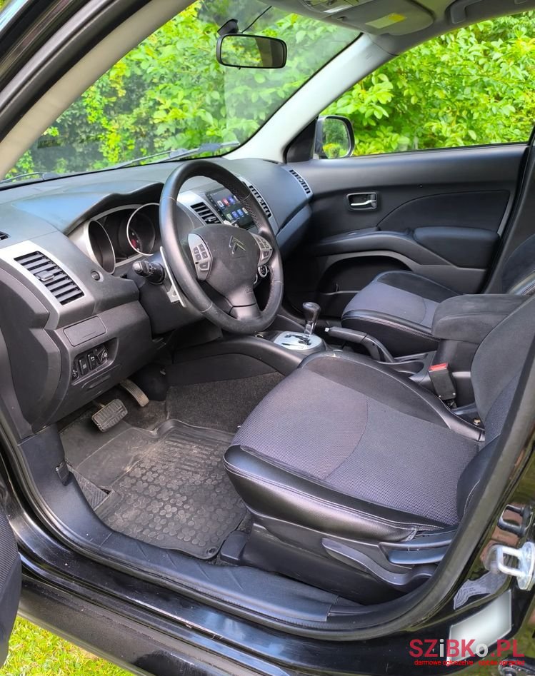 2009' Citroen C-Crosser 2.4 Exclusive photo #4