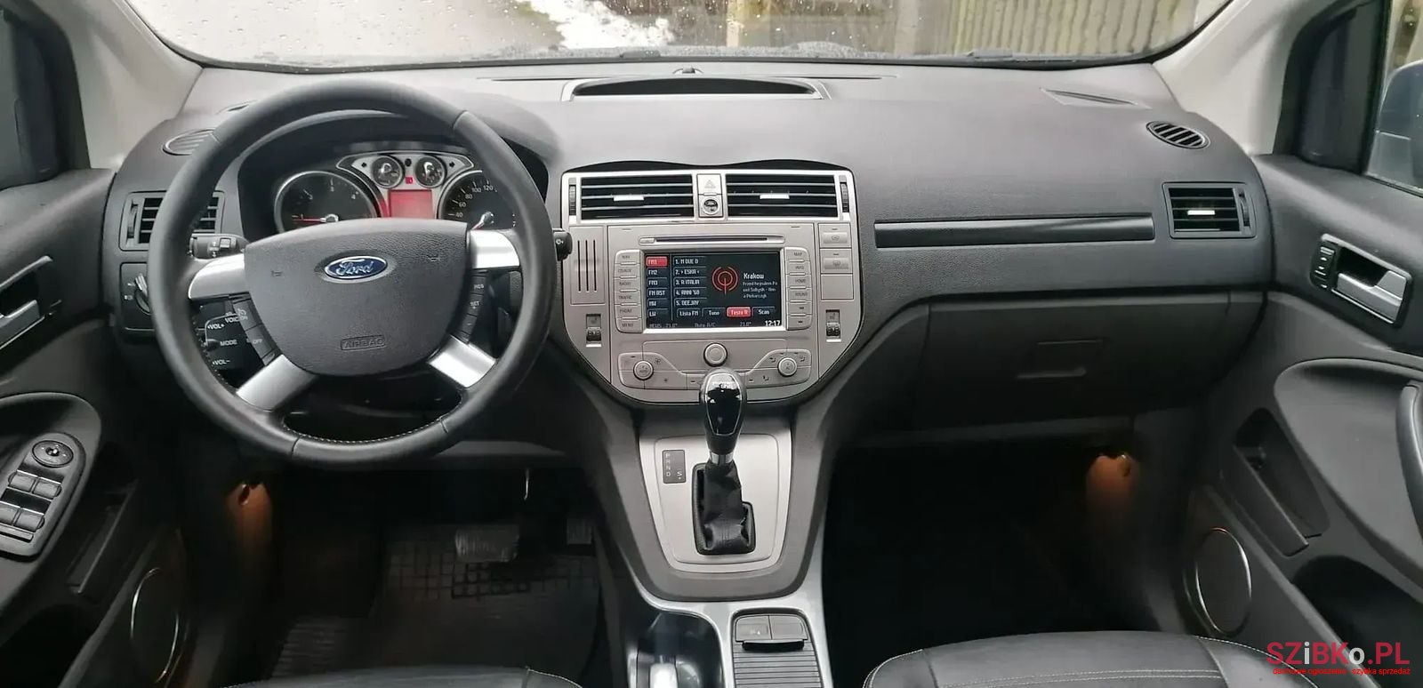 2011' Ford Kuga photo #5