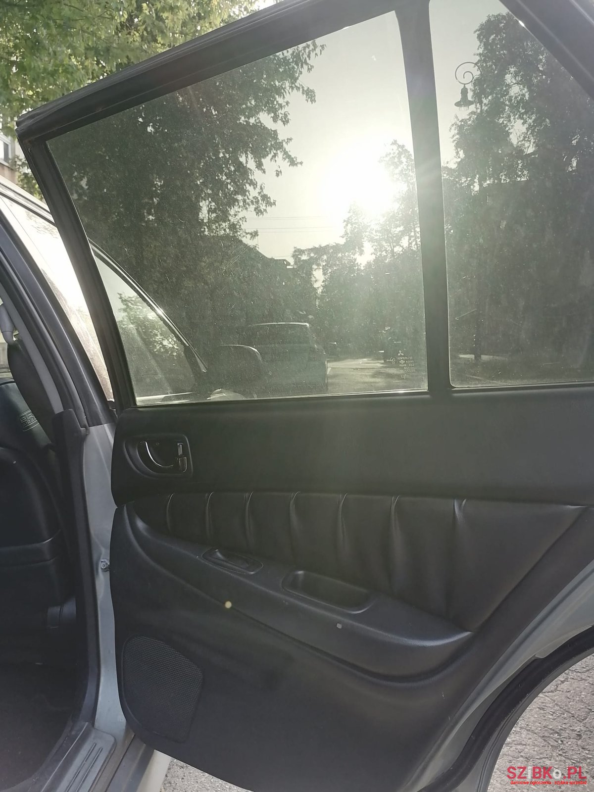 2000' Mitsubishi Galant photo #3