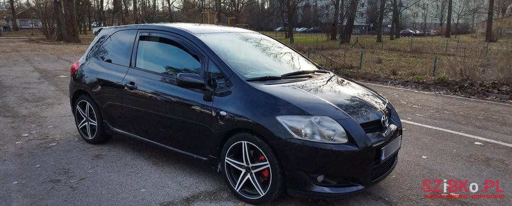 2007' Toyota Auris photo #6