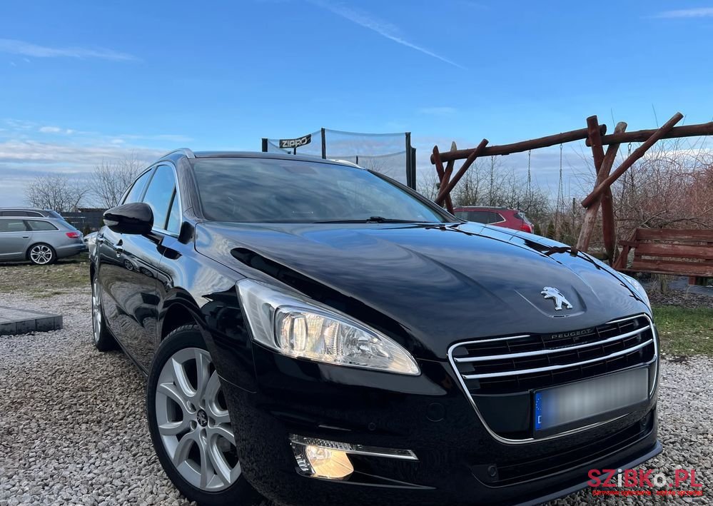 2011' Peugeot 508 2.0 Hdi Allure photo #1