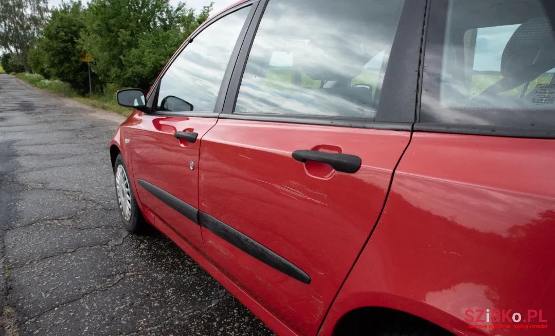 2005' Fiat Stilo photo #6