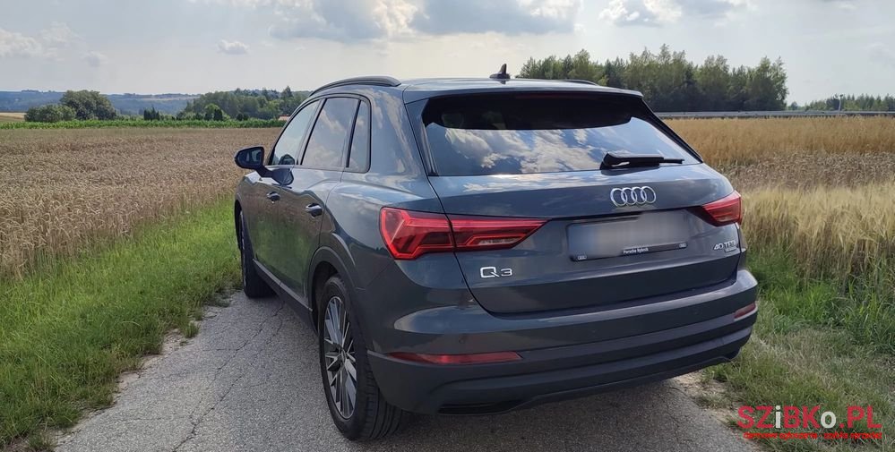 2019' Audi Q3 photo #3