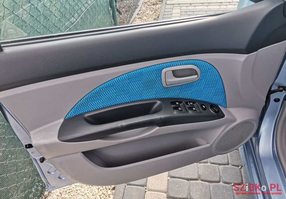2005' Kia Picanto photo #5