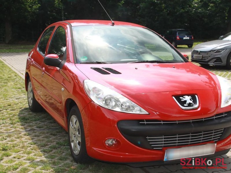 2009' Peugeot 206 Plus photo #2