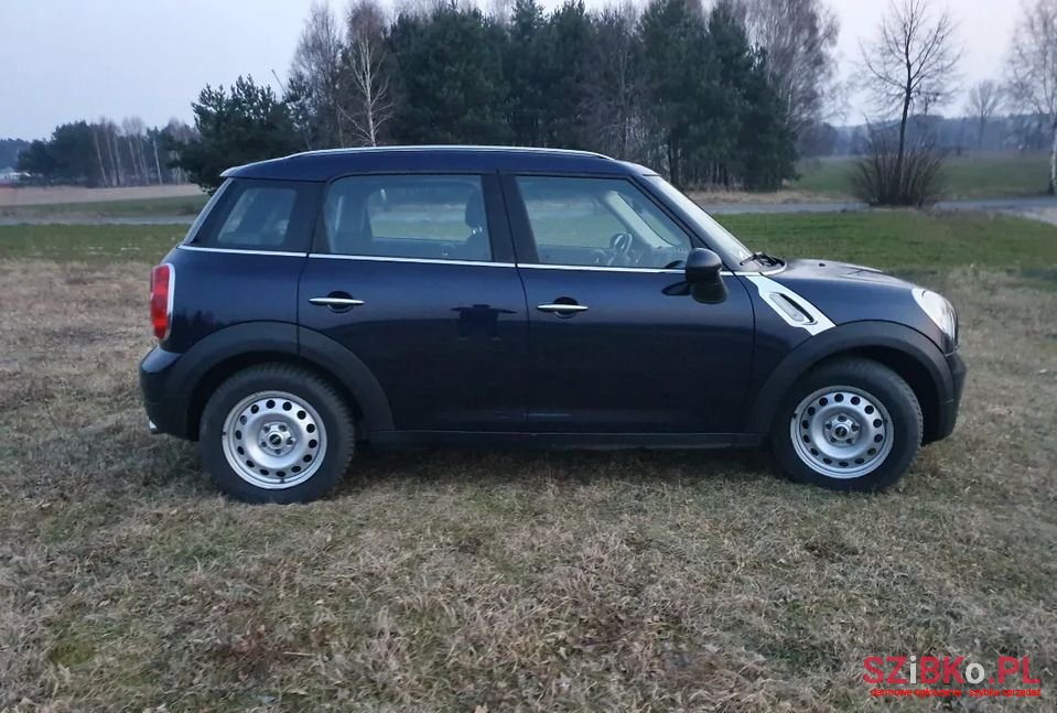 2011' MINI Countryman photo #5