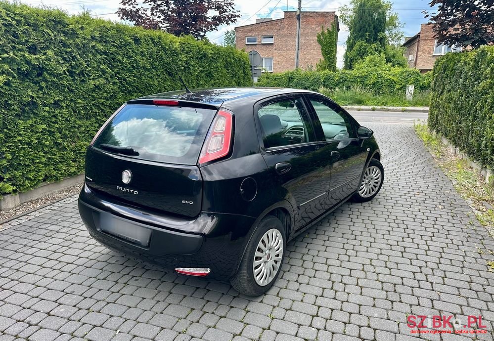 2011' Fiat Punto 1.4 Easy S&S Euro6 photo #3