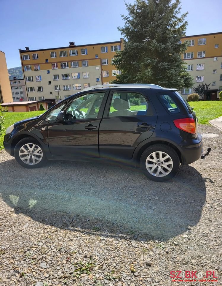 2011' Fiat Sedici photo #6