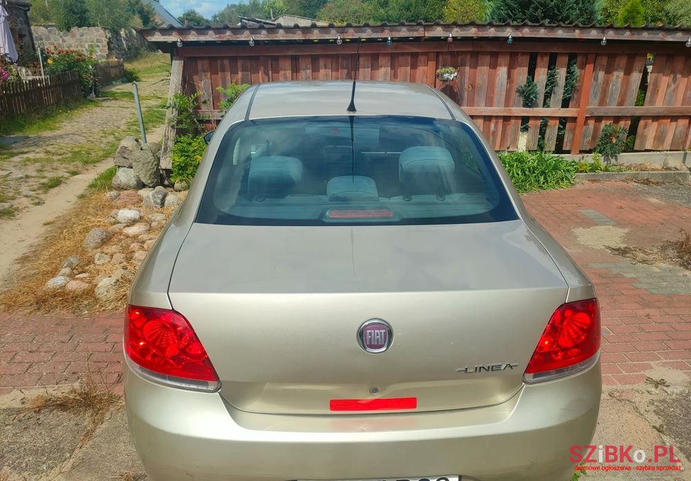 2011' Fiat Linea 1.4 Fresh photo #3