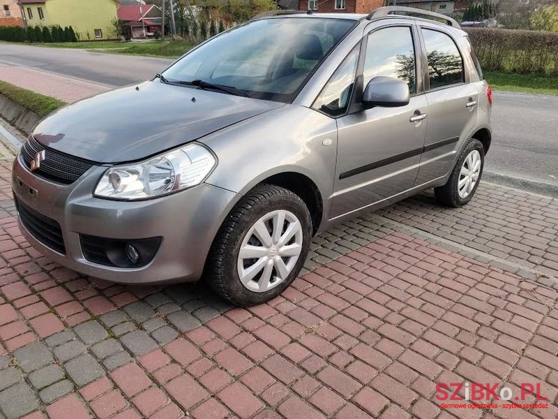 2008' Suzuki SX4 photo #4