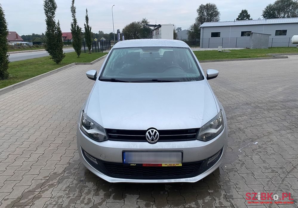 2009' Volkswagen Polo photo #1