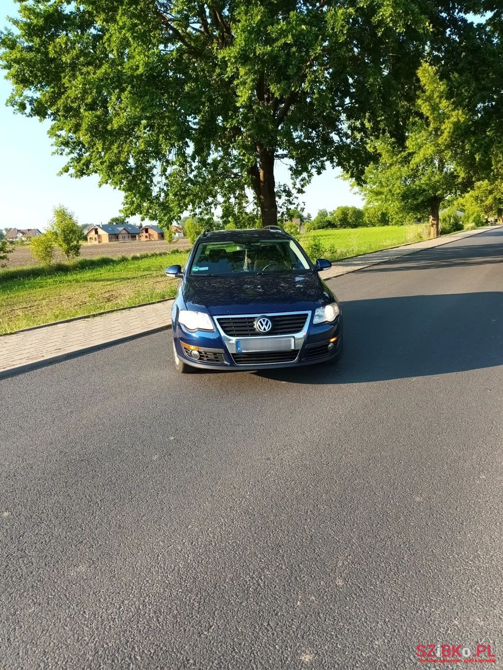 2006' Volkswagen Passat photo #2