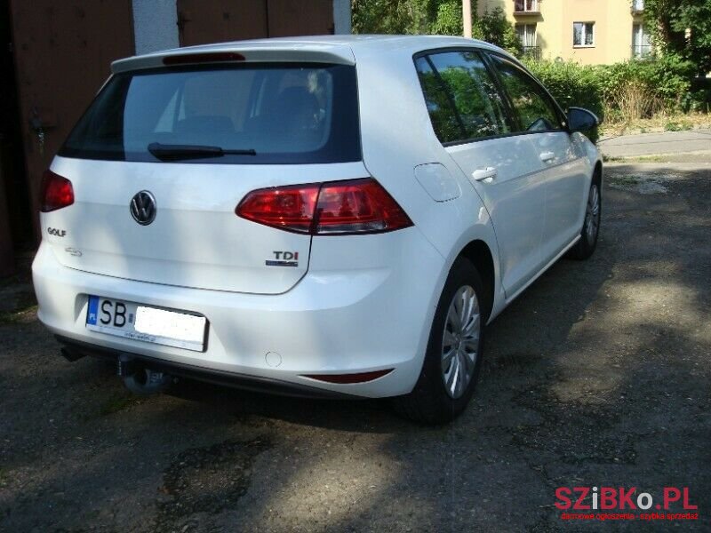 2013' Volkswagen Golf photo #5