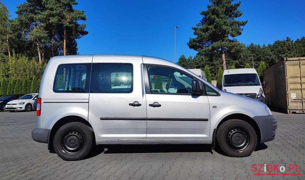 2010' Volkswagen Caddy 1.9 Tdi photo #4