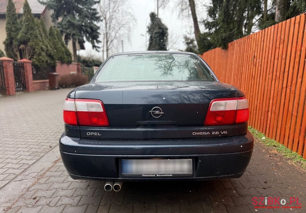 2001' Opel Omega photo #6