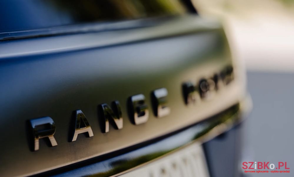 2019' Land Rover Range Rover photo #6