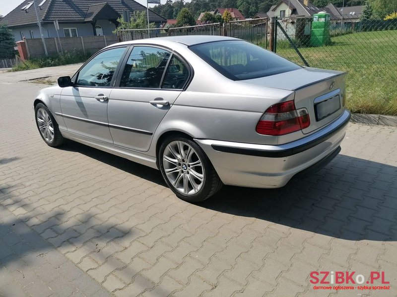 2004' BMW 3 Series photo #4