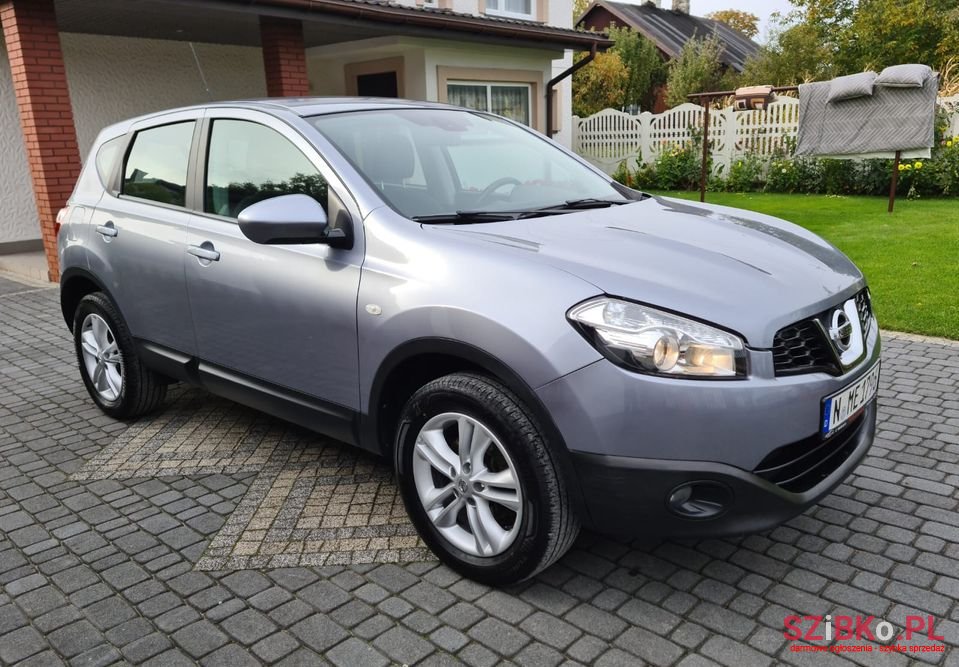 2011' Nissan Qashqai photo #2