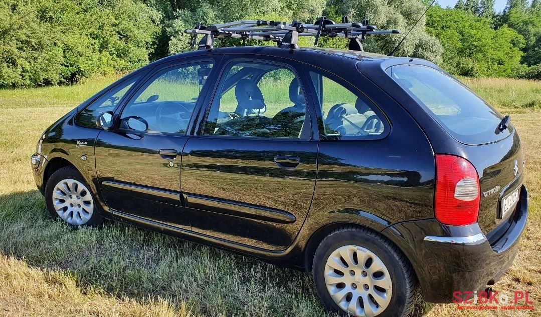 2008' Citroen Xsara Picasso photo #2