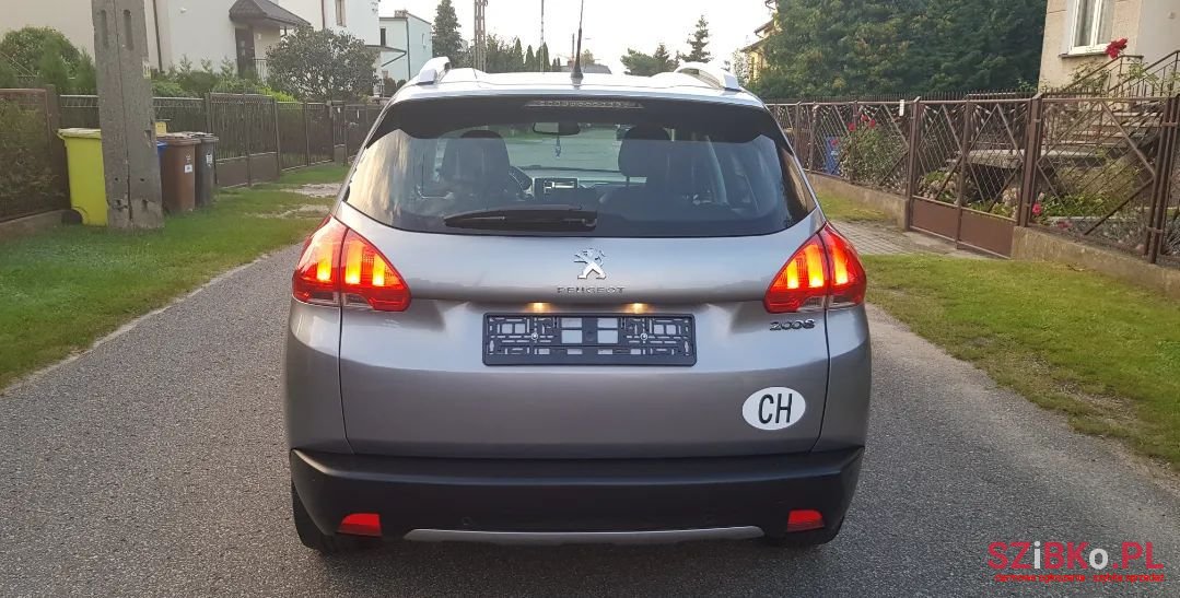 2014' Peugeot 2008 photo #6