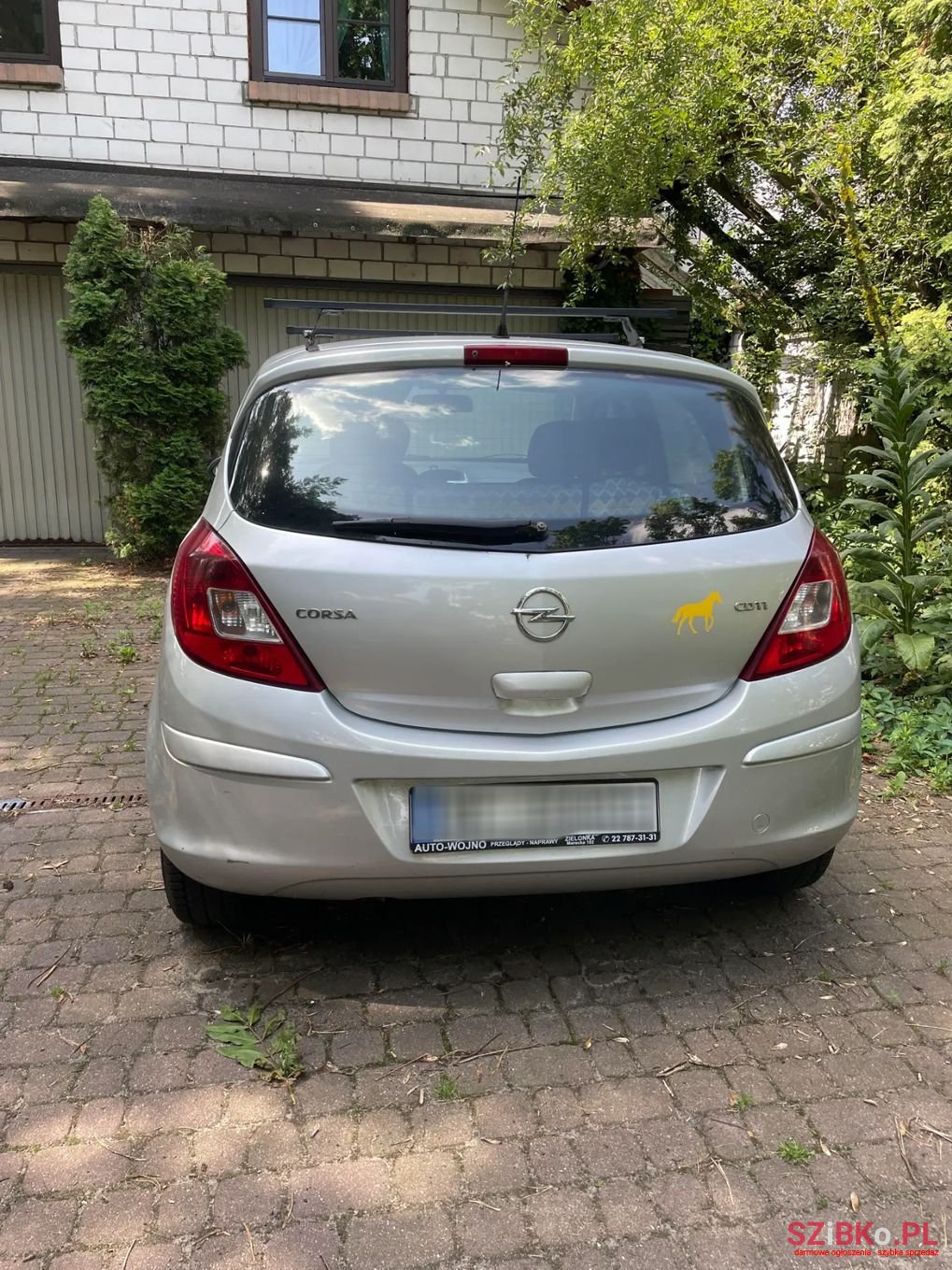 2011' Opel Corsa photo #4