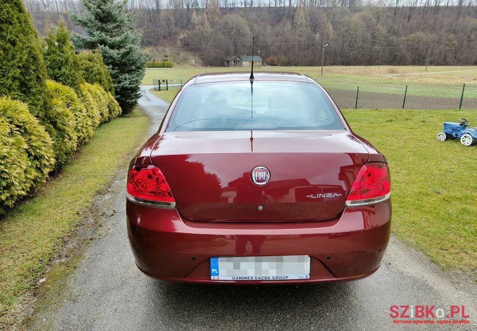 2012' Fiat Linea photo #4