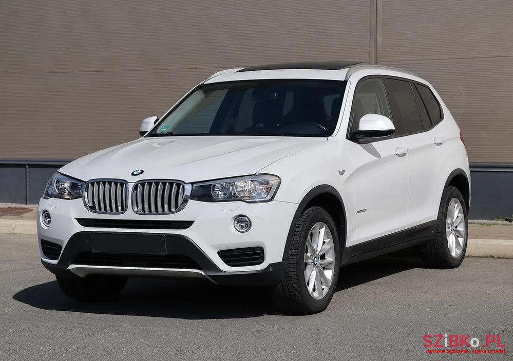 2017' BMW X3 Xdrive28I photo #2