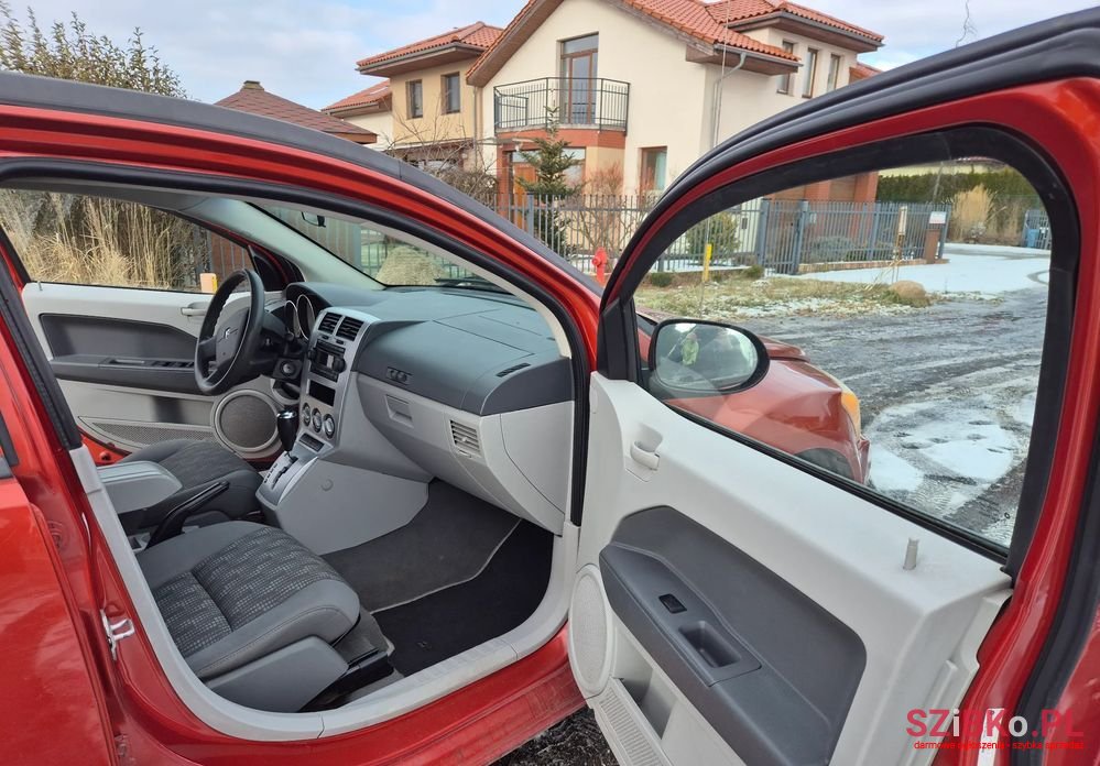 2007' Dodge Caliber photo #6