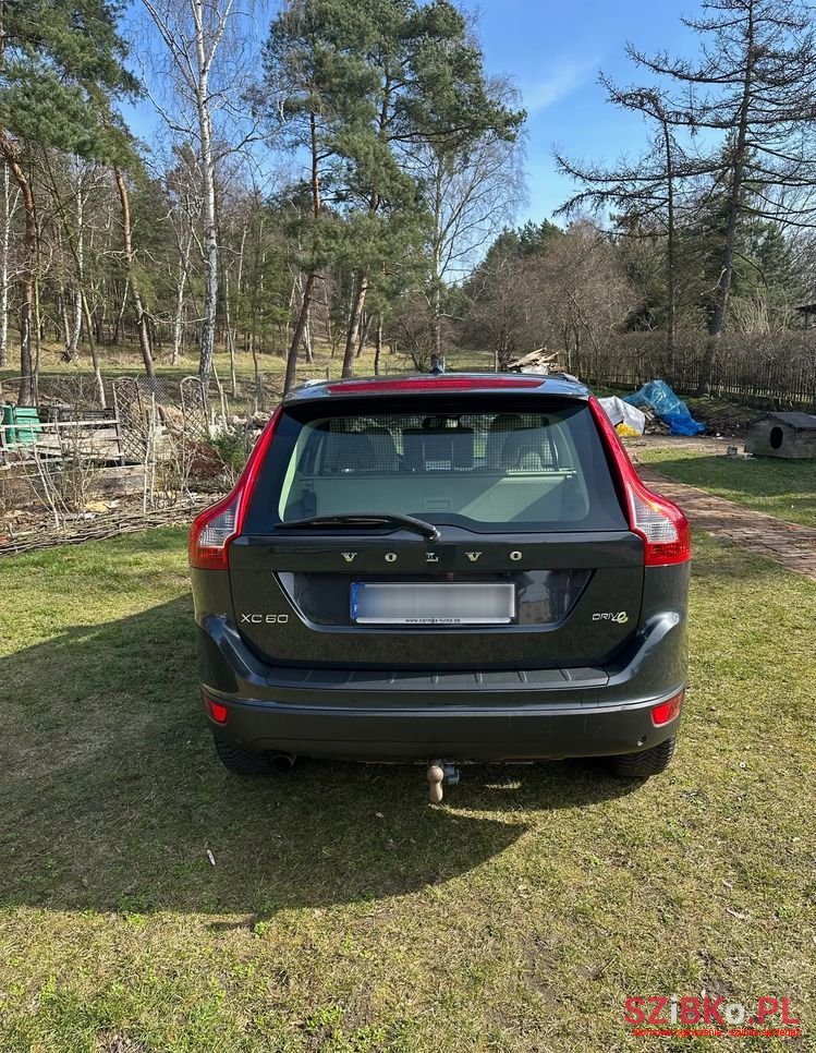 2011' Volvo Xc 60 D3 Summum photo #6