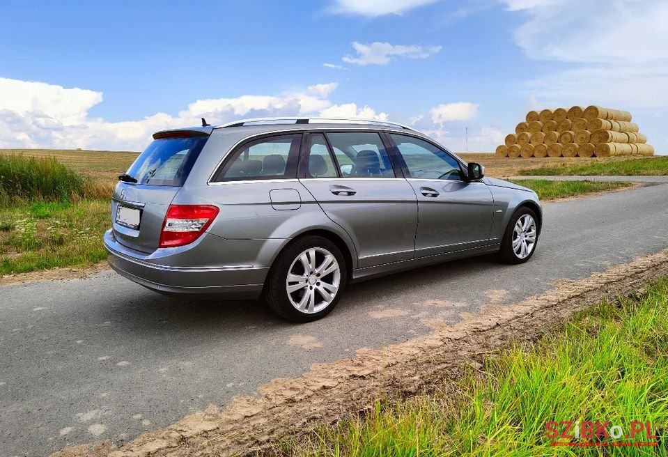 2009' Mercedes-Benz Klasa C photo #4