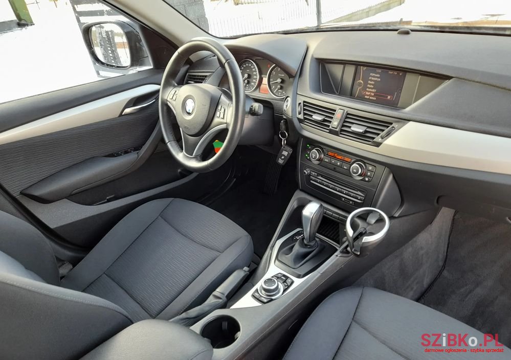 2011' BMW X1 Sdrive18I Xline photo #4