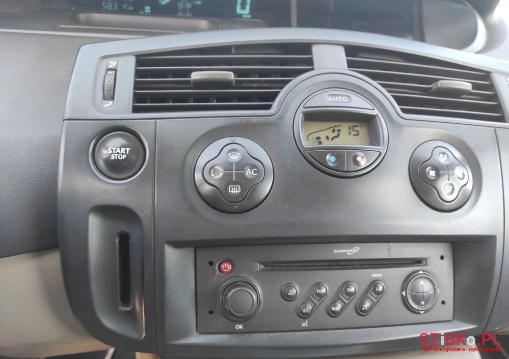 2007' Renault Scenic photo #5