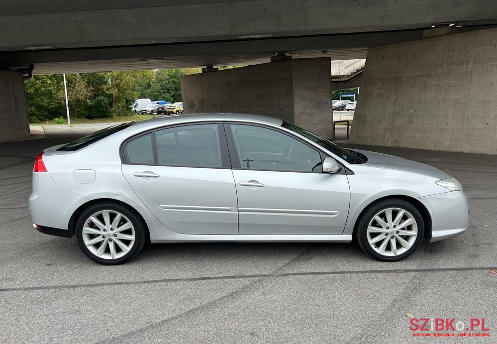 2007' Renault Laguna 2.0 Authentique photo #2