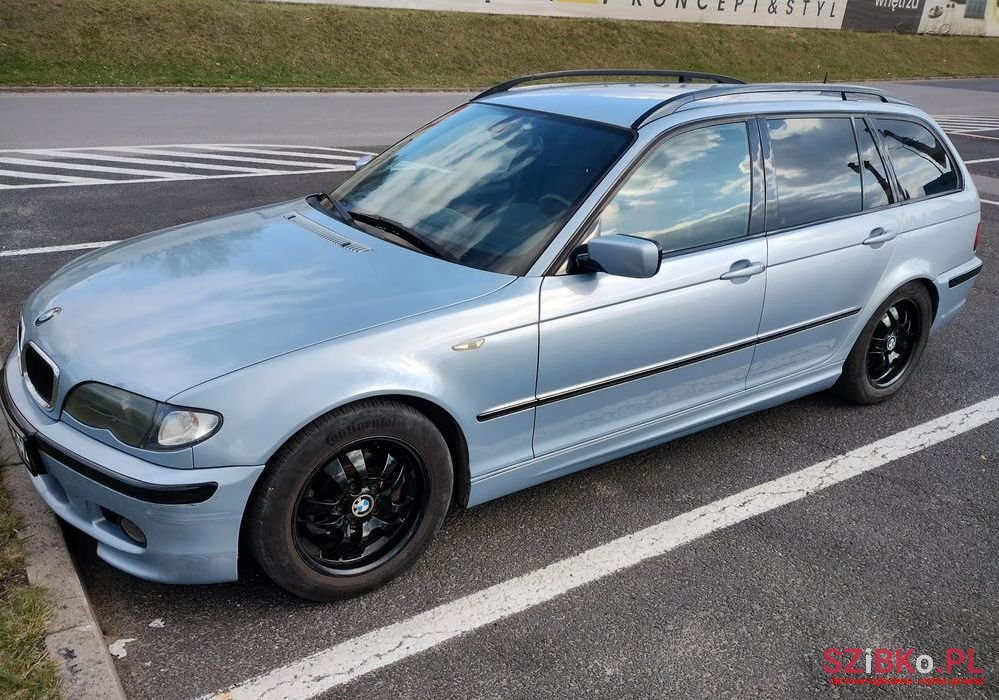 2004' BMW 3 Series 318I photo #1