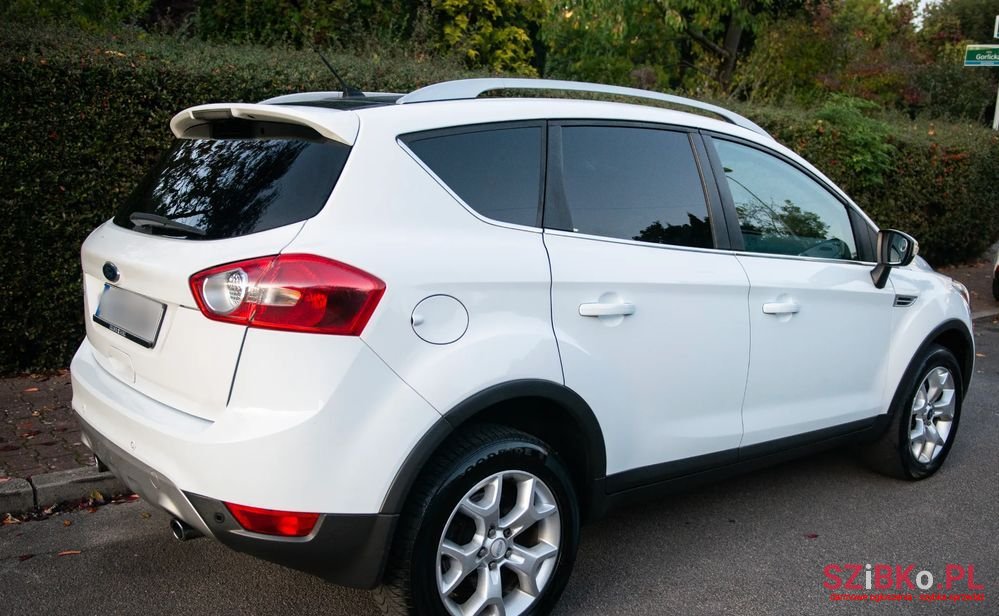 2011' Ford Kuga photo #5