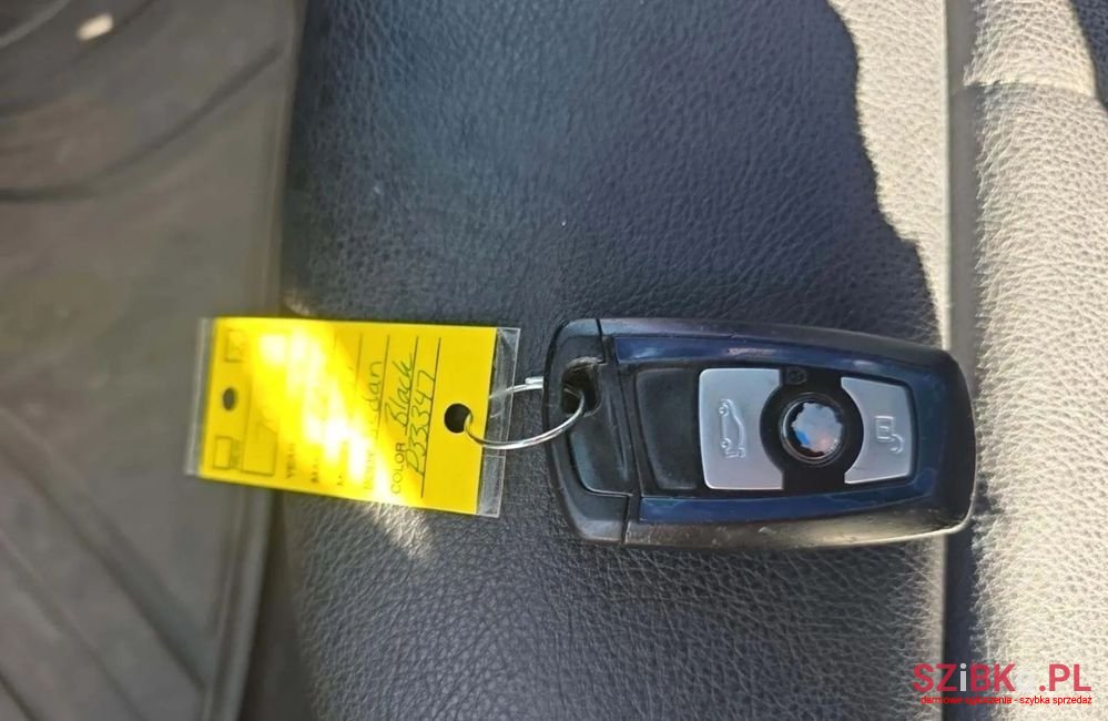 2014' BMW 3 Series photo #6