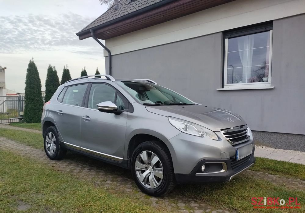 2015' Peugeot 2008 photo #3