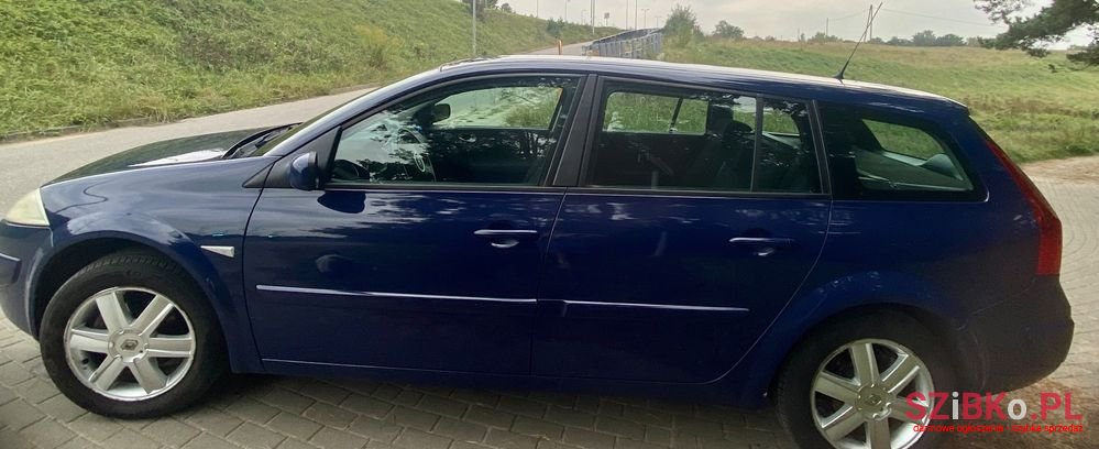 2009' Renault Megane photo #3