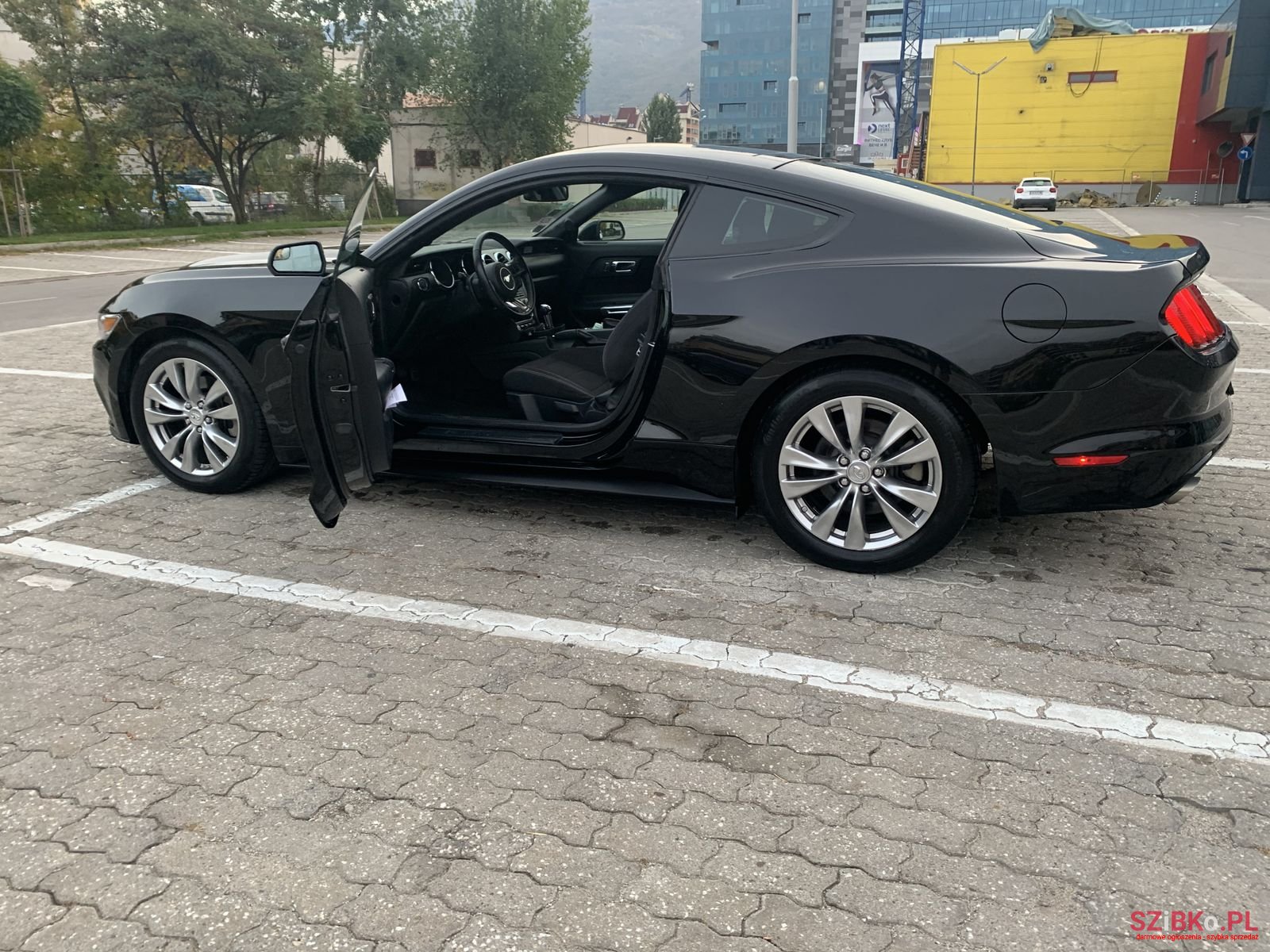 2015' Ford Mustang 3.7 photo #6