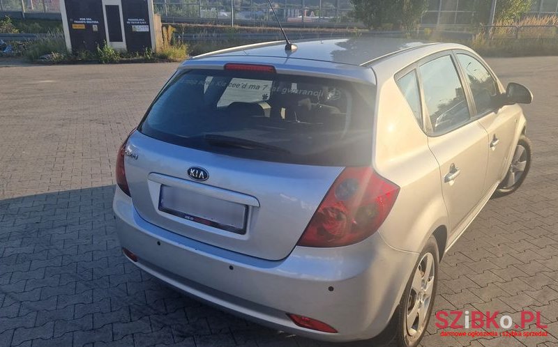 2008' Kia Ceed photo #3