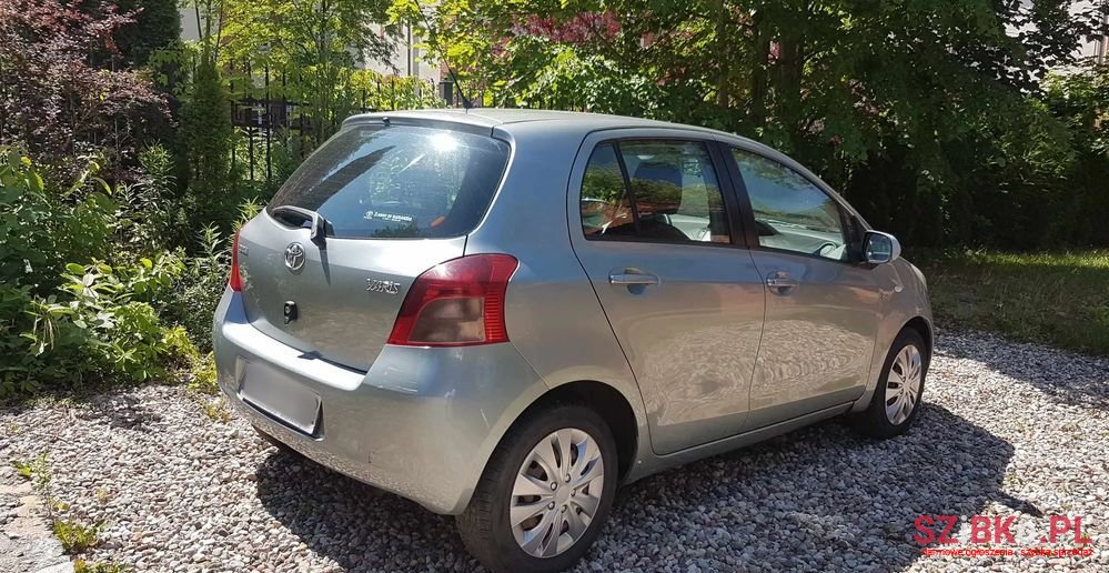 2007' Toyota Yaris photo #4
