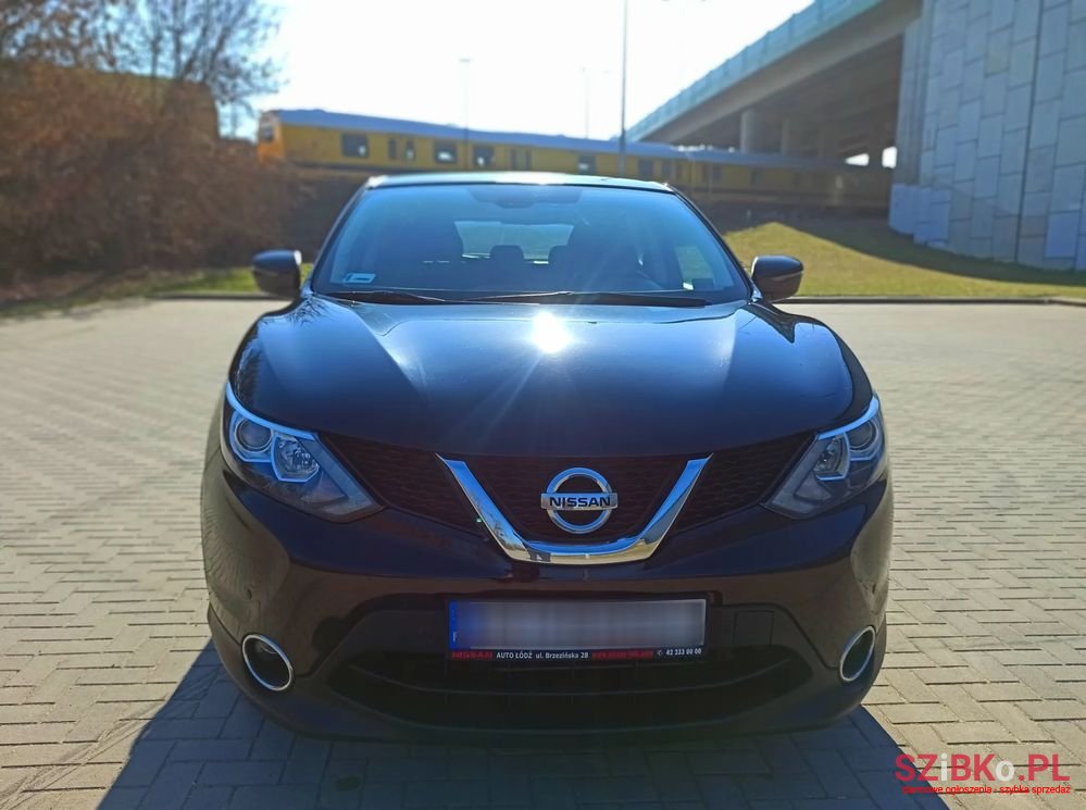 2015' Nissan Qashqai photo #2