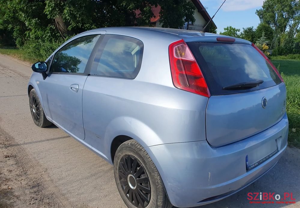 2006' Fiat Grande Punto 1.4 8V photo #4
