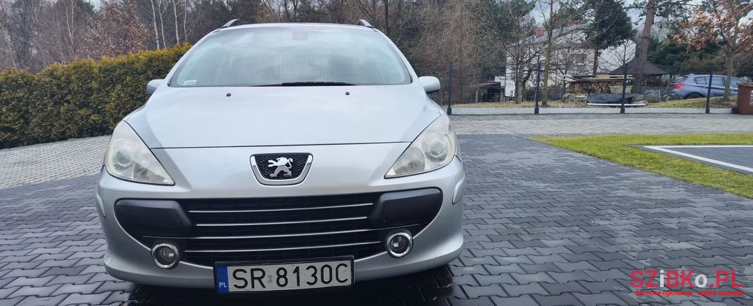 2008' Peugeot 307 photo #1