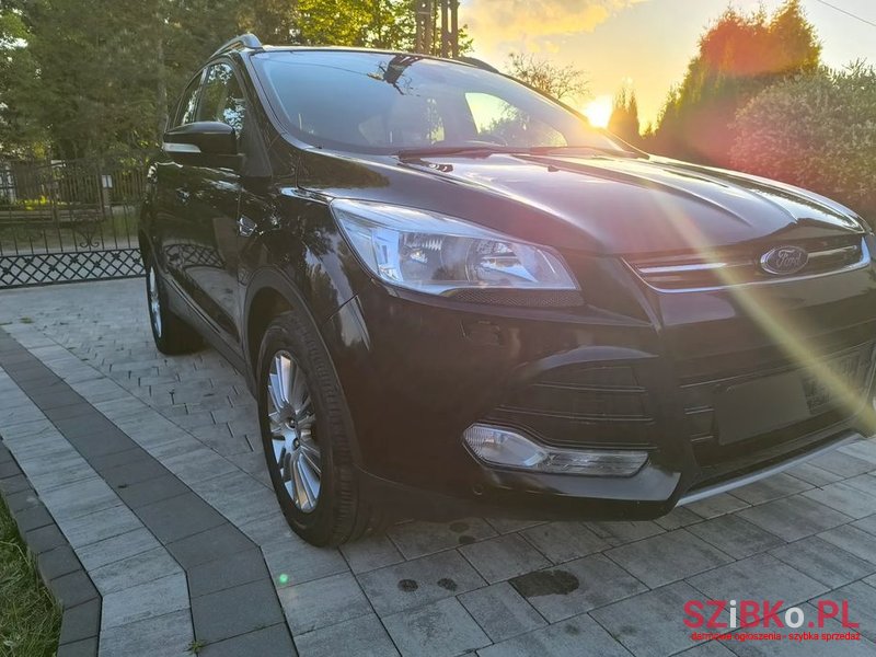 2014' Ford Kuga photo #2