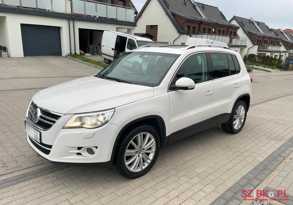 2008' Volkswagen Tiguan photo #6