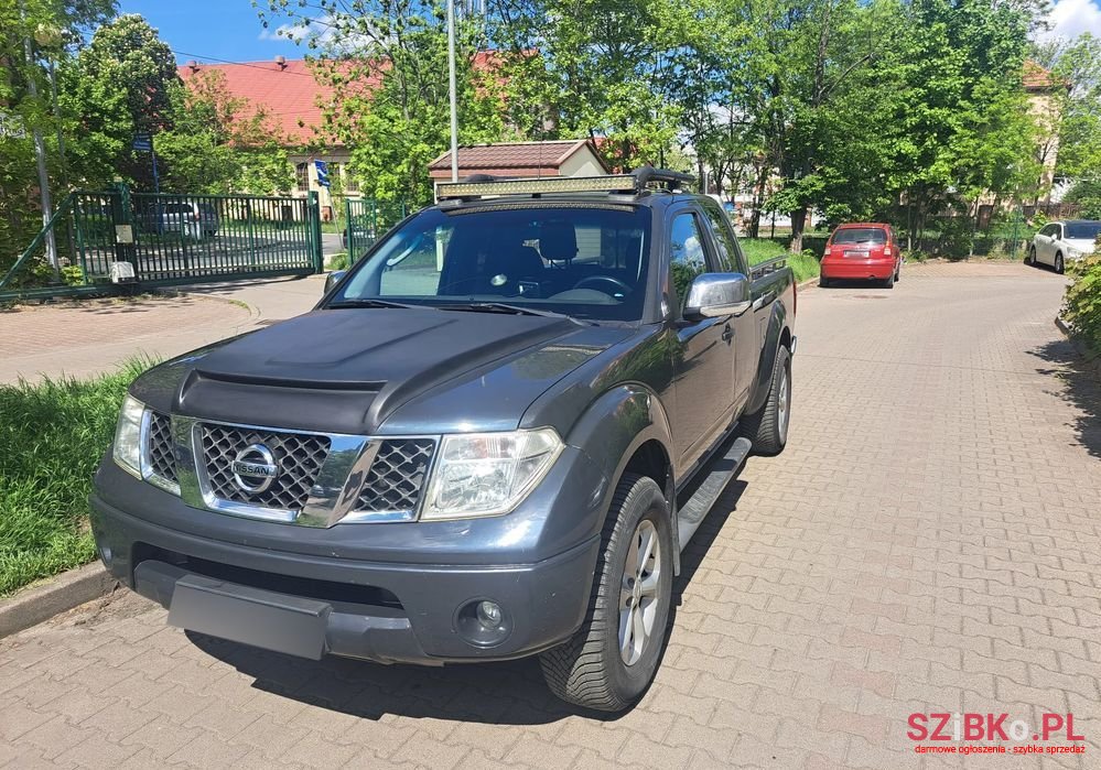 2009' Nissan Navara 2.5 D Fe photo #1