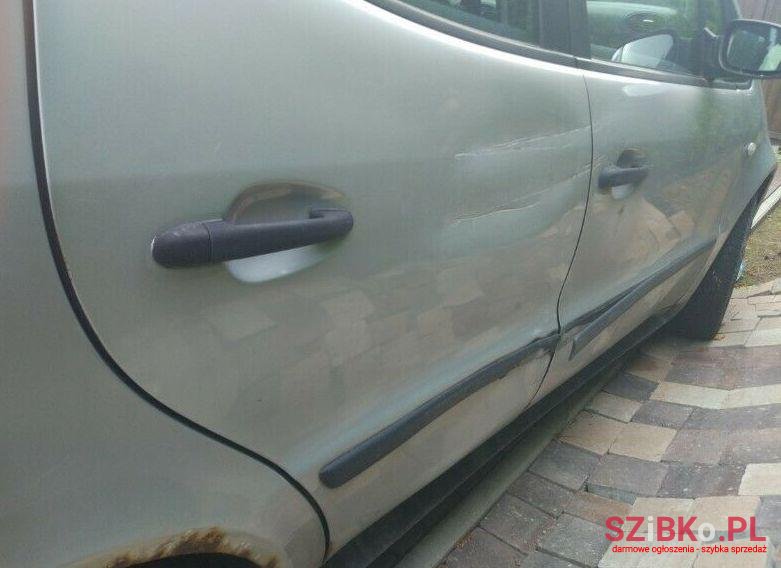 2002' Mercedes-Benz Klasa A photo #1