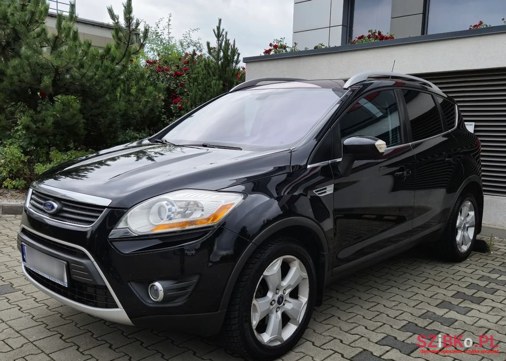 2009' Ford Kuga photo #2