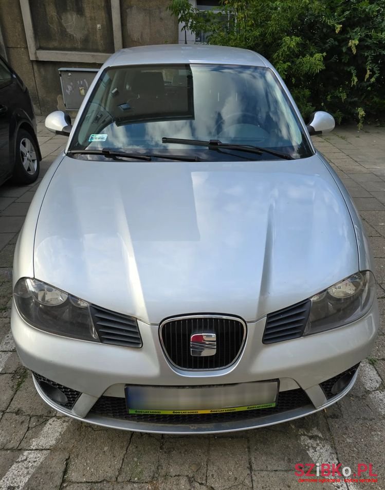 2006' SEAT Ibiza photo #2